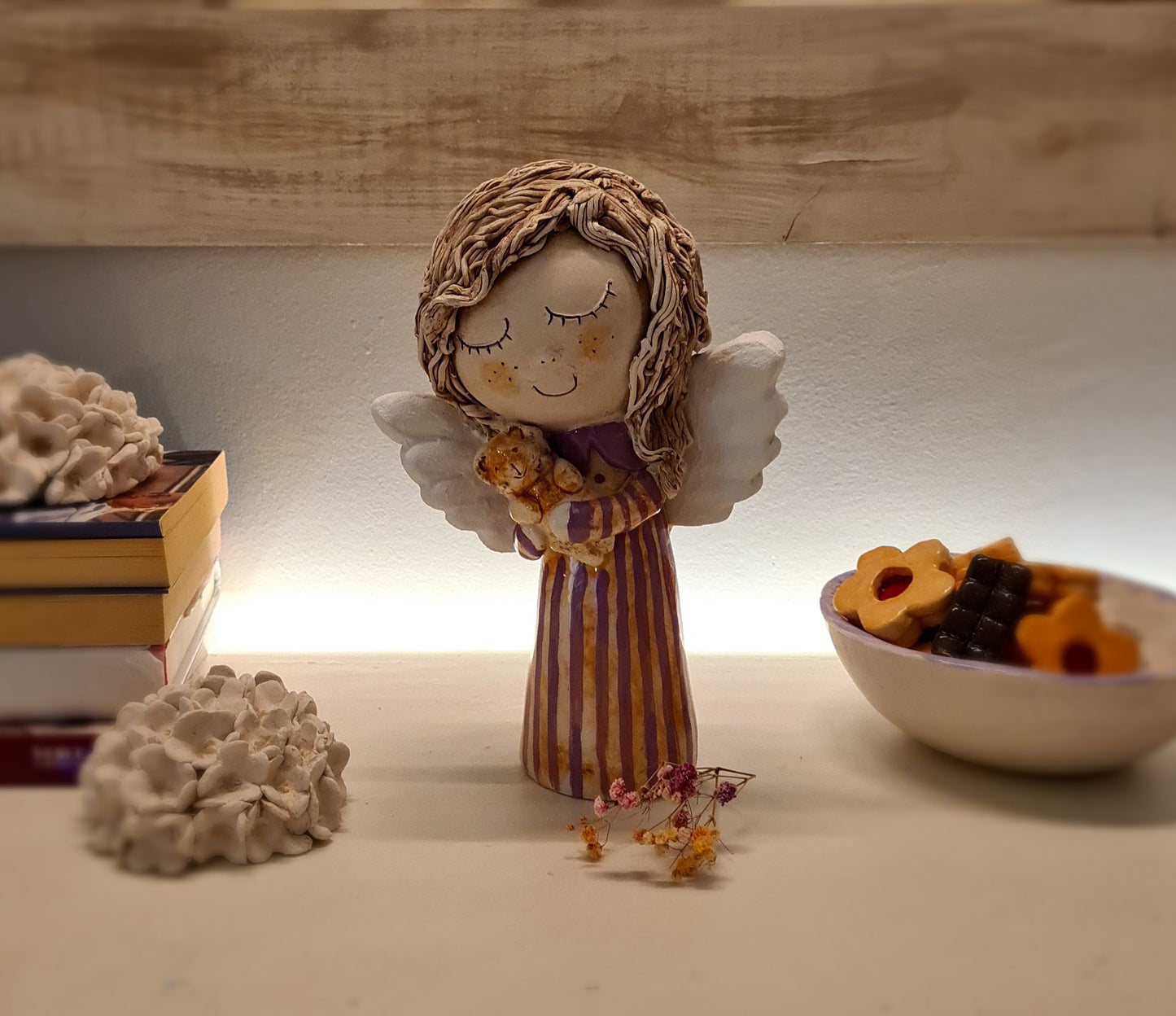 Ceramic Angel 027