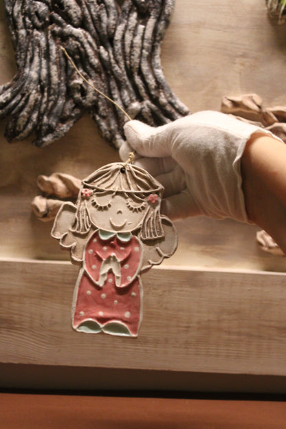 Hanging angel