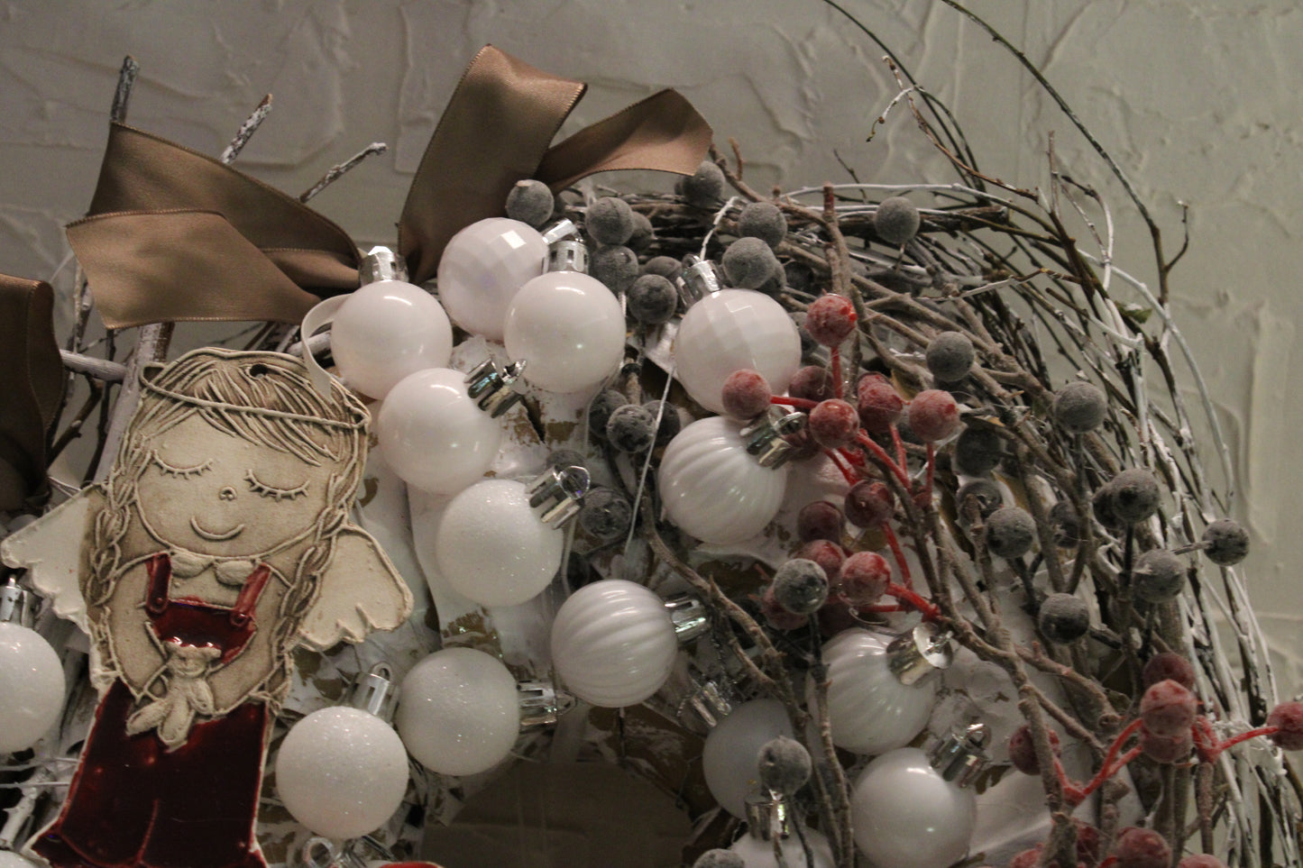 Božićna Zvijezda & Mali Crveni Anđeo